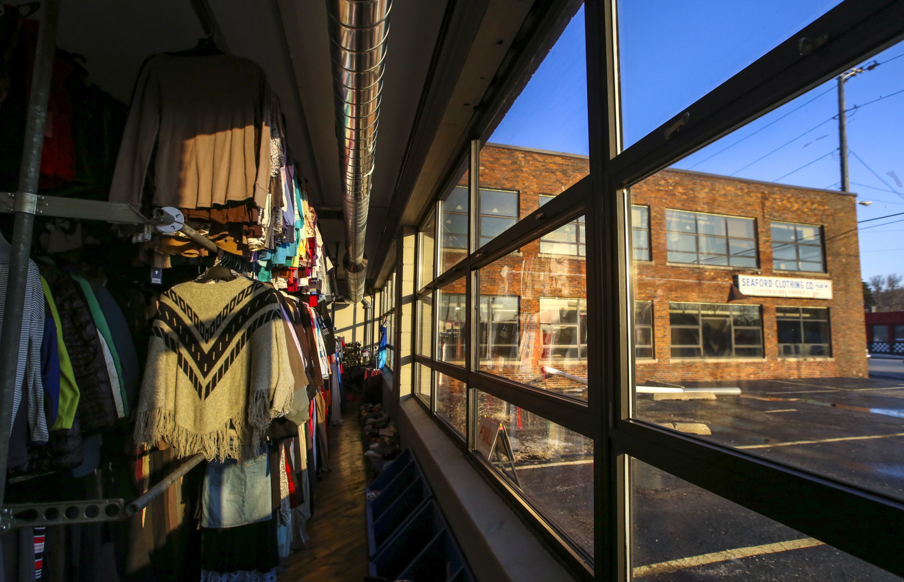 021919-qct-qca-closet-001